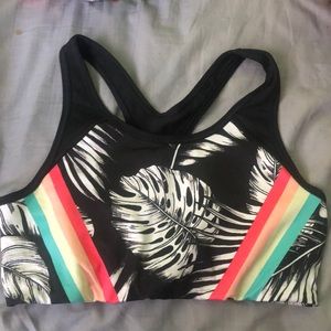 VS pink sports bra